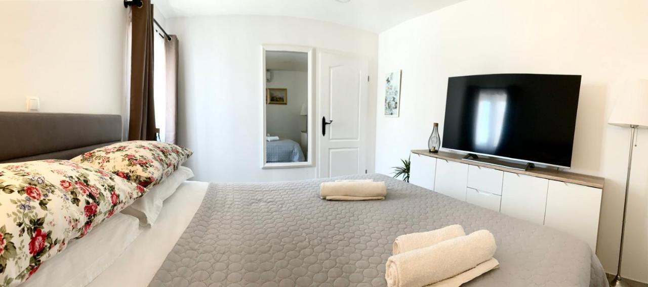 Apartment Ana Sea View Makarska Extérieur photo
